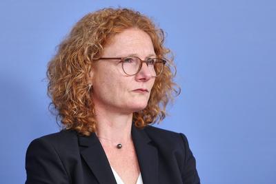 Berlin, Deutschland, 12.06.2025: Haus der Bundespressekonferenz: Pressekonferenz: Medizinischer Dienst - Entwicklung der-stock-foto