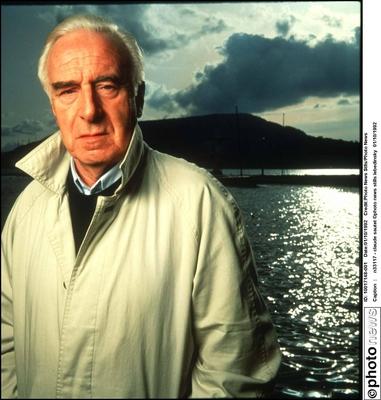 n33117 - claude sautet photo news stills lebedinsky 01/10/1992 PUBLICATIONxNOTxINxFRAxBEL Copyright: xPhotoxNewsxStllsx-stock-foto