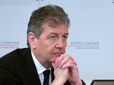 Bildnummer: 55137278  Datum: 29.03.2011  Copyright: imago/Wolf P. Prangewp 29.03.2011 Berlin-DE Gerhard ZEILER, Mitglied des Vorstands der Bertelsmann AG und Chief Executive Officer der RTL Group, Luxcemburg, aufgenommen waehrend der BILANZPRESSEKONFERENZ von Bertelsmann Wirtschaft People GER PK Portr?t xo0x kbdig xub 2011 quer premiumd Persoenlichkeit Portrait ManagerBildnummer 55137278 Date 29 03 2011 Copyright Imago Wolf P PRANGE wp 29 03 2011 Berlin de Gerhard Zeiler Member the Board the Bertelsmann AG and Chief Executive Officer the RTL Group Luxcemburg Date  the press briefing on annual results from Bertelsmann Economy Celebrities ger press conference Portrait xo0x Kbdig  2011 horizontal premiumd Personality Portrait Manager-stock-foto