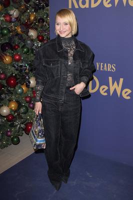Anna Maria M?he beim KaDeWe Grand Opening - 115 Years Event im KaDeWe. Berlin, 16.11.2022 *** Anna Maria M?he at the Ka-stock-foto
