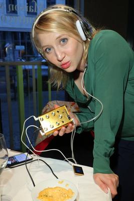 Stars fuer Charity 12.05.2016 Schauspielerin Anna Maria Muehe im Indigo Hotel, Bernhard-Weiss-Strasse 5 / Alexanderplatz-stock-foto