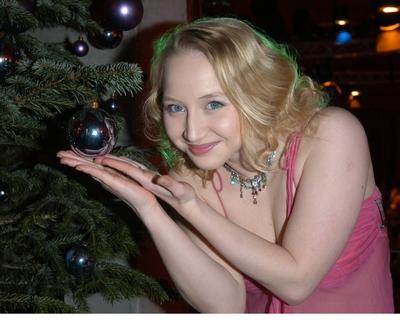 Premiere des Circus Roncalli Copyright: IMAGO./Krohn 16.12.2004, Thema : Anna Maria M?he bei der Premiere des Circus Ron-stock-photo
