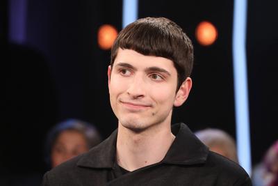 Abor (vom Duo Abor und Tynna), Musiker und ESC-Teilnehmer mit dem Song Baller, zu Gast in der NDR Talk Show, Fototermin-stock-photo