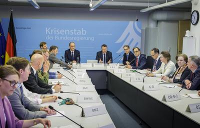 Sitzung des Krisenstabs der Bundesregierung-stock-foto