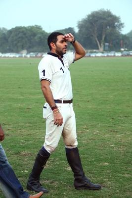 NEW DELHI INDIA OCTOBER 26 Sunjay Kapur during Bhopal Pataudi Polo Cup 2014 at the Jaipur Polo g-stock-foto