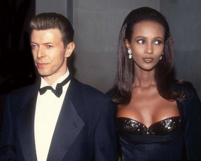 Iman and David Bowie 1990 Photo By John Barrett/PHOTOlink/MediaPunch PUBLICATIONxINxGERxSUIxAUTxONLY Copyright: xJohnxBa-stock-photo