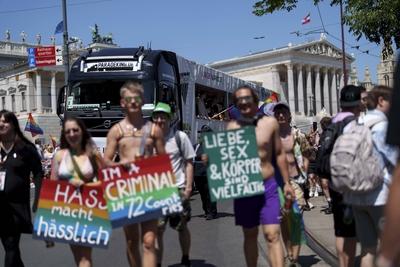 29. VIENNA PRIDE - REGENBOGENPARADE-stock-foto