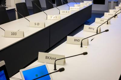 HeadlineSitzung des Krisenstabes der Bundesregierung-stock-foto
