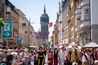 Themenbild ? Festumzug 500 Jahre Luthers Hochzeit in Wittenberg, 14.06.2025-stock-foto