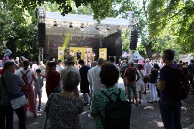 Berlin - 24. Kunstfest Pankow unter dem Motto ?In der Natur?-stock-photo