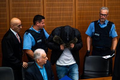 Urteil, Verbrechen gegen die Menschlichkeit gegen syrischen Arzt Alaa M.-stock-foto