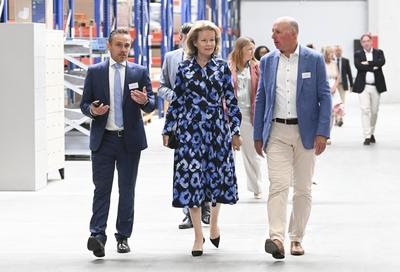 Queen Mathilde Visits Digital For Youth'-stock-foto