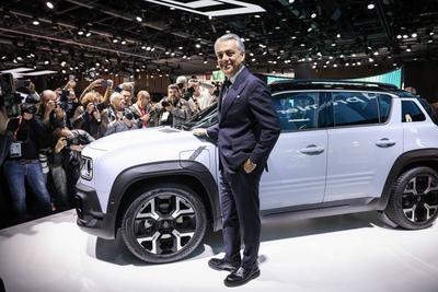 Paris, France le 14 octobre 2024 - Mondial de l Automobile 2024, 90 eme edition - Paris Motor Show 2024, 90th edition --stock-foto
