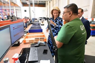 Queen Mathilde Visits Digital For Youth'-stock-foto