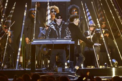 Chris Lowe von den Pet Shop Boys bei der Verleihung der MTV European Music Awards 2024 in der Co-op Live Arena. Manchest-stock-photo