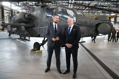 Acceptance of AH-64D APACHE helicopters into the equipment of the Polish Armed Forces under a leasing agreement-stock-foto