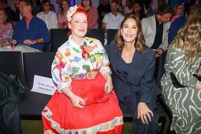 Ernsting's family Fashion Show-stock-foto