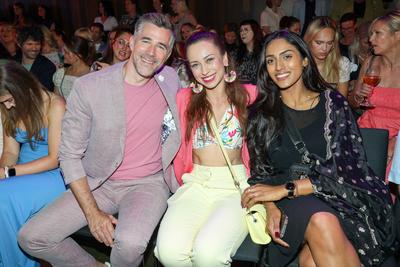 Ernsting's family Fashion Show-stock-foto