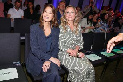 Ernsting's family Fashion Show-stock-foto