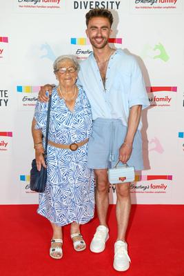 Ernsting's family Fashion Show-stock-foto