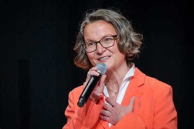 CDU Regionalkonferenz in Muenster Aktuell, 10.03.2023, Muenster, Ina Scharrenbach Vorsitzende Fachkommission Moderner St-stock-foto
