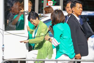 Election - Governor Koike gives campaign speech -JPN--stock-foto