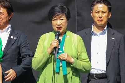 Election - Governor Koike gives campaign speech -JPN--stock-foto