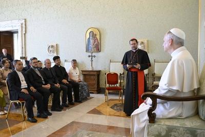 ITALY-VATICAN POPE FRANCIS DURING PRIVATE AUDIENCE  RECEIVES EM.CARD.GIORGIO MARENGO APOSTOLIC PREFECT OF ULAANBAATAR June 17, 2025-stock-foto