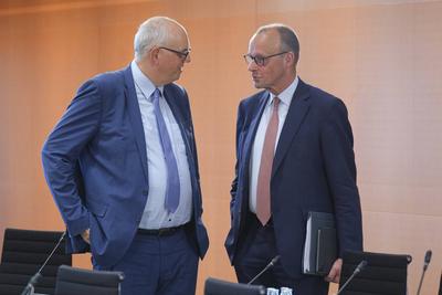 Auftakt Bund-Laender Konferenz mit Bundeskanzler Merz-stock-foto