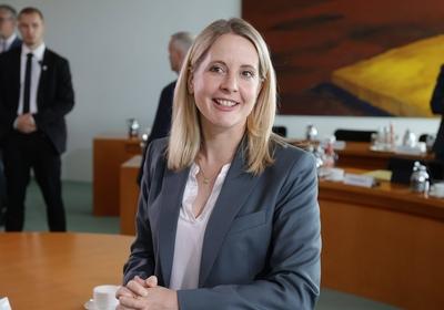Verena Hubertz, Bundesministerin f?r Wohnen, Stadtentwicklung und Bauwesen , Deutschland, Berlin, Bundeskanzleramt, Das-stock-foto