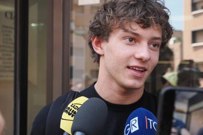 News - Bologna Formula 1 driver Kimi Antonelli at the exit of the final exam after the first written Italian test at the Salvemini institute in Casalecchio di Reno-stock-foto