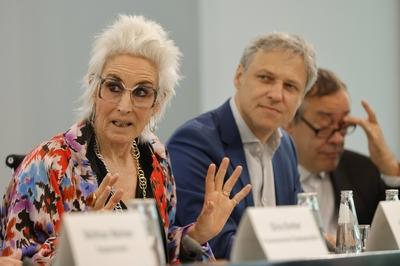 Hortensia V?lckers, Vorsitzende Aller.Land-Jury, Deutschland, Berlin, Bundeskanzleramt, Pressekonferenz: Aller.Land: Bek-stock-foto