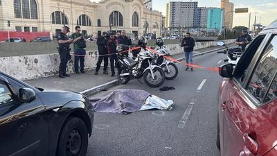 Assault shooting in downtown sao paulo-stock-foto