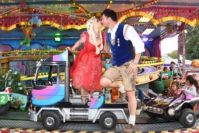 Entertainment Bilder des Tages Daniela Katzenberger mit Ehemann Lucas Cordalis Wies?n 2018 Alma-stock-foto