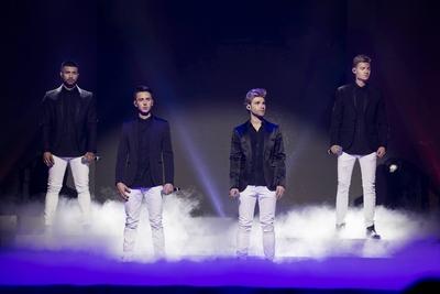Auftritt der 2014 gegr?ndeten deutschen Schlager Boygroup FEUERHERZ mit Dominique Bircan Baltas geb-stock-foto