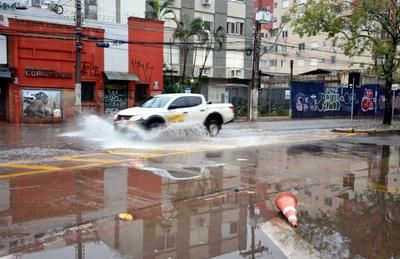 Rain causes problems again in the metropolitan region of Porto Alegre, in Rio Grande do Sul-stock-foto