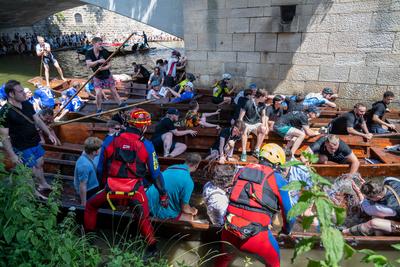 GER, Tuebinger Stocherkahnrennen, Traditionelles Fest, Auf dem Neckar, Socherkahn, 19.06.2025-stock-foto