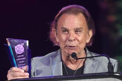 Wildwood New Jersey June 5 Lou Christie receives the Lifetime Achievment Award at the East Coast-stock-foto
