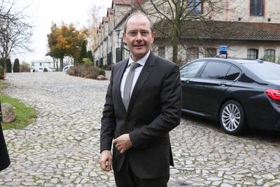 Innenminister Markus Ulbig Sachsen CDU Sicherheitskooperation Tagung im Hotel Burg Wanzleben In-stock-foto