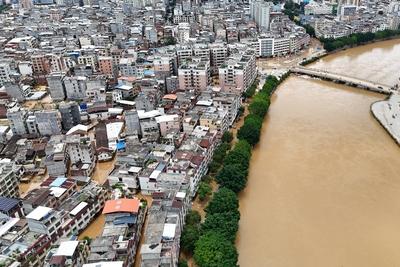 ZHAOQING, CHINA - JUNE 19: Aerial view of the flood in the disaster-stricken area of Huaiji County with mud accumulated-stock-foto