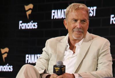 Fanatics Fest NYC 2025: Sports Film Hall Of Fame Panel-stock-foto