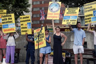 Chemtrails Protest-stock-foto