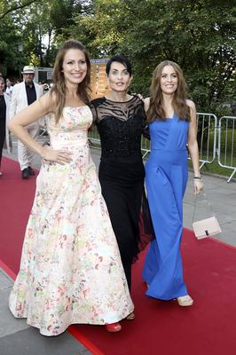 Mara Bergmann, Sibylle Nicolai, Jule G?lsdorf-stock-foto