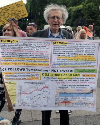 Chemtrails Protest-stock-foto