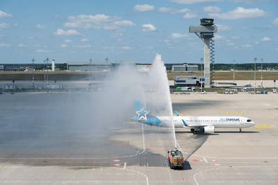 20.06.2025, Sch?nefeld,Brandenburg,Deutschland,GER,Flughafen BER Berlin Brandenburg Willy Brandt. Erstflug mit Air Trans-stock-photo