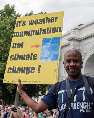 Chemtrails Protest-stock-foto