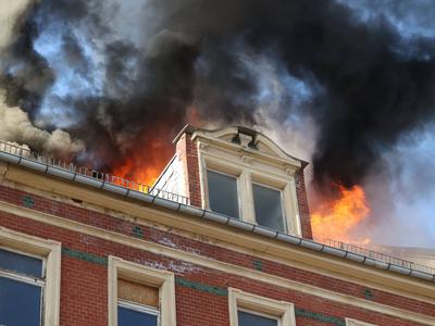 Dachstuhlbrand-stock-foto