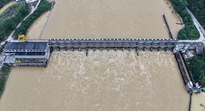 Flood Peak in Rong'an-stock-foto