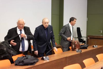 24.06.2025 Alfons Schuhbeck Prozess, angeklagt wegen Subventionsbetrug. Zwei Strafverteidiger Dr. Norbert Scharf und Eck-stock-foto
