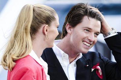 Abby Champion, Patrick Schwarzenegger-stock-foto